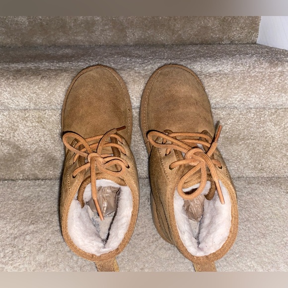 UGG Neumel Boots - Size 3 - Picture 2 of 7